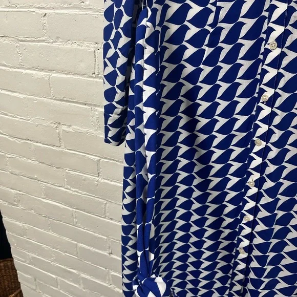 Kate Midi Shirt Dress in Mazarine Blue Birdie. Size 8 US - Picture 4 of 12